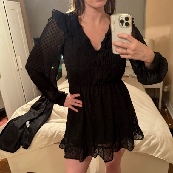 Flirty mini dress - Picture 10 of 10